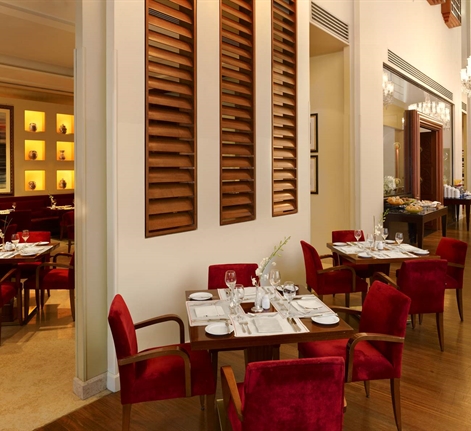 Le Cafe de Paris Dining